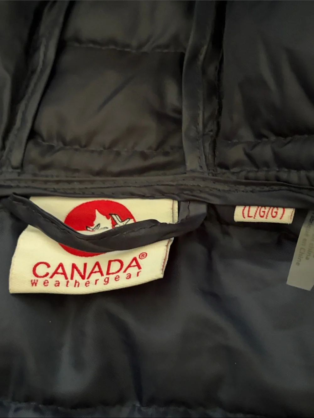 Canada Weather Gear Hooded Jacket Winter Coat Navy Blue L With Travel Bag